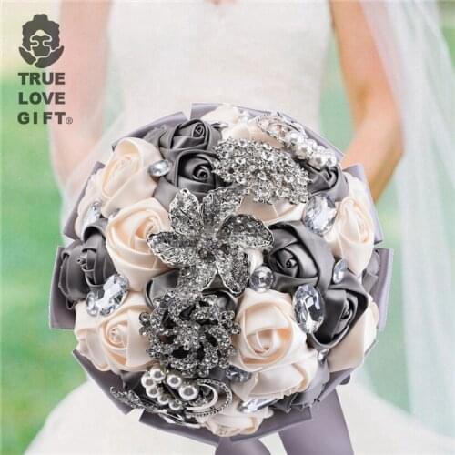 Luxury Artificial Wedding Bouquets Hand made Flower Rhinestone Bridesmaid Crystal Wedding Flower Bridal Bouquets ramos de novia