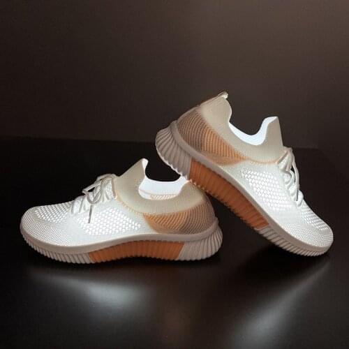 New Spring Women Breathable Mesh Shoes Lightweight Comfortable High Quality Girls Sneakers Zapatos De Mujer Tenis Zapatillas