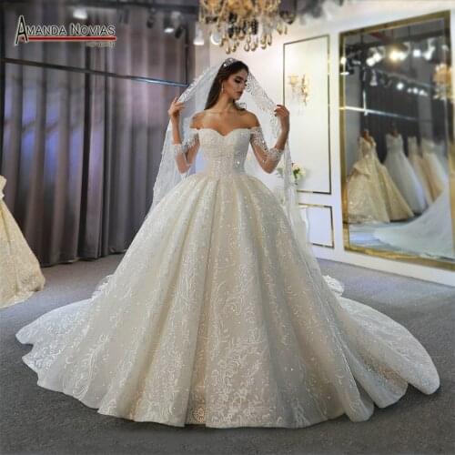 Off The Shoulder Long Sleeves Beautiful Wedding Dress Lace Bridal Dress 2022