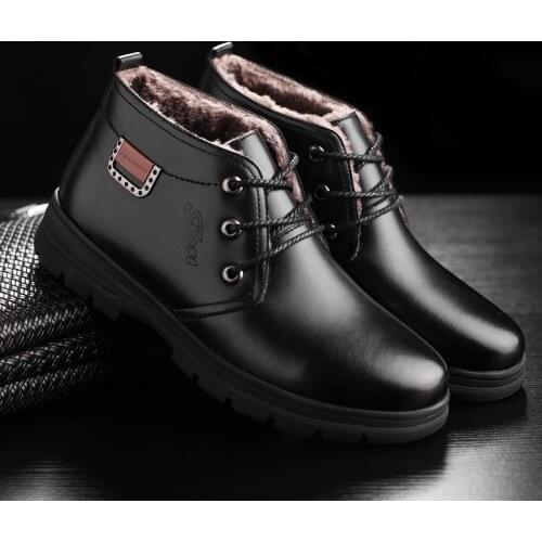 YIQITAZER Top Quality Rubber Soles Casual Men Shoes Snow Boots 2018 Winter Leather Handmade Lace up Winter Wool Men Boat Shoes
