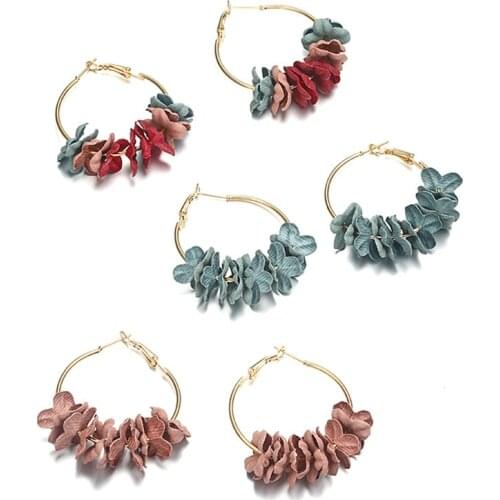European and American Simple Fashion Fabric Flower Earrings Personality Wild Fresh Wreath Wreath Women Earrings Jewelry