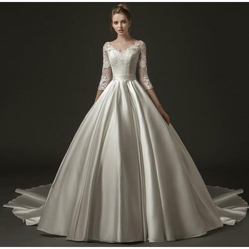 Bride Wedding Light Main Wedding Dress New Temperament Bride Female Satin Simple Long-sleeved Lace Slimming Slim Retro Long Tail