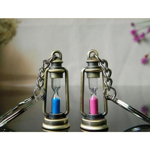 2017 cute metal lamp shape timer hourglass key chain ring couple keychain creative trinket novelty item best gift for women&men
