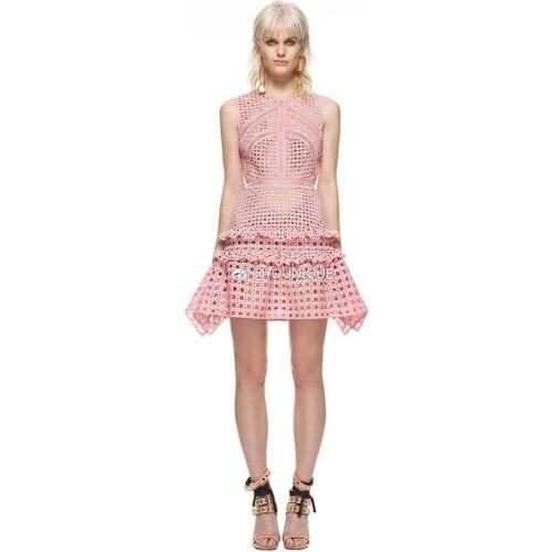 2021 New Summer Runway Dresses Hollow Out Women Sleeveless Floral Crochet Casual Pink Lace Dress Femininas Vestidos