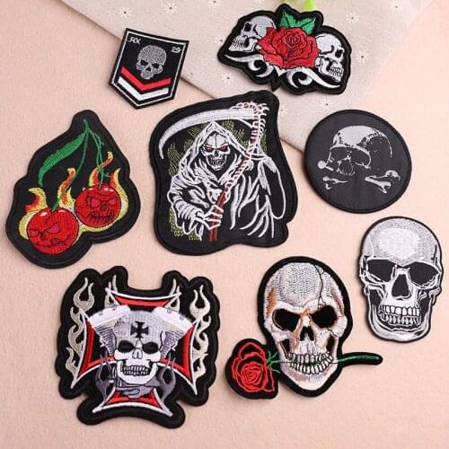 Bobitree 8pcs/set Motorcycle Black skull patch Punkers badges Stickers Fabric embroidery patches iron on