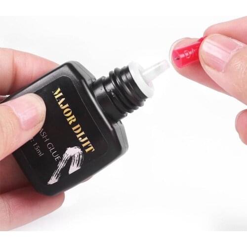 1 pcs Eyelash Extension Glue Fast Drying Eyelashes Glue Pro Lash Glue Black Adhesive Retention Long Last beauty tools 5/10/15 ml