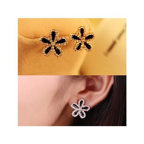 XUBCHC Trendy Black Rhinestone Five Leaves Flower Crystal Stud Earring For women Fashion Jewelry