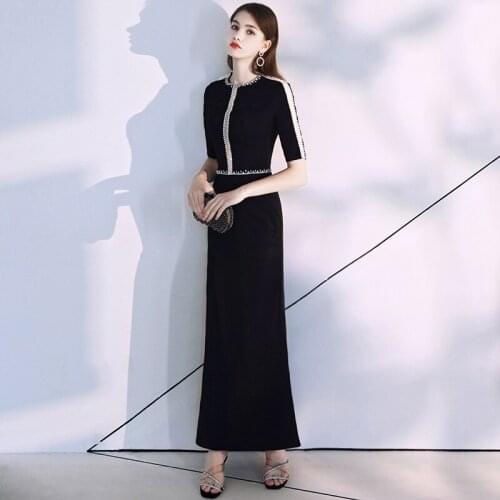 Black Crystal Beaded with Neckline Shoulder Evening Dress Female 2021 Summer Fashion Elegant Hand-sewn Banquet Red Dress A136