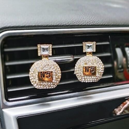 No5 Perfume Bottle Car Air Freshener Diamond Round Mini Perfume Bottle Bling Car Accessories Interior Woman Ornament Aroma Gift