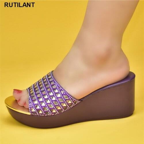 2021 Women Summer Slippers Ladies Rhinestone PU Wedges Shoes Female Casual Slingbacks Sandals Comfortable Platform Woman Pumps