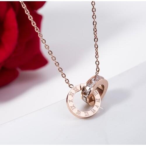 New Retro Roman Symbol Pendant Charm Womens Necklace Collarbone Chain Shiny Zircon Rose Gold Wedding Necklace Jewelry