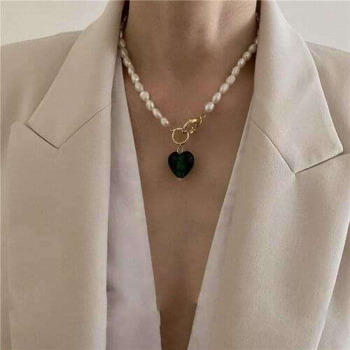 MINAR Retro Baroque Natural Pearl Necklaces for Women Blue Green Color Glass Heart Pendant Chokers Necklace Wedding Jewelry