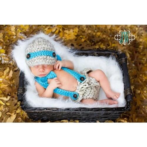 Free shipping,hot cute newsboy style handmade crochet newborn hat,Bow tie and suspender trousers 3pcs baby set photography props