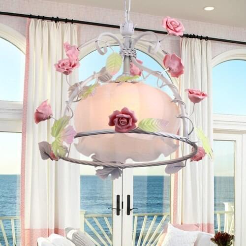 European Childrens Iron Single Head Lamp Lamp American Restaurant Pastoral Romantic Princess Bedroom Chandelier Lamp deco