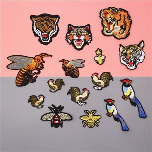 Rooster Tiger Magpie Animals Badges Clothe DIY Embroidery Patches Applique Ironing On Clothing Bee Decorative Stickers Patch