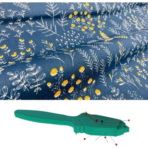 Handheld Plastic Anti-lost Magnetic Pincushion Embroidery Tool Easy to Use