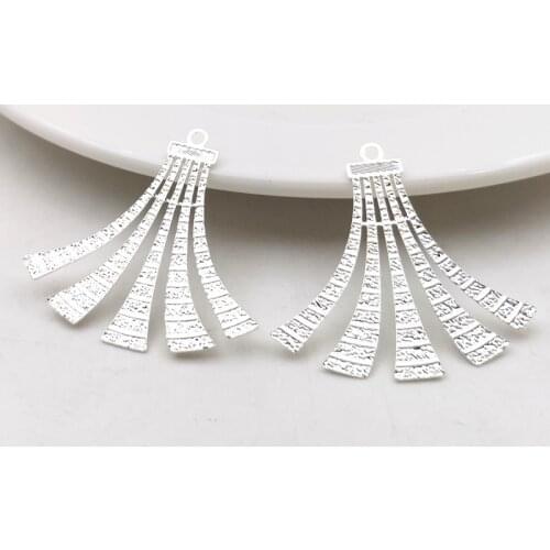 SIXTY TOWFISH 5 Pieces DIY Jewelry Accessories 32*33mm Copper Silver Color Materials Ancient Retro Style Flower Slice Charms