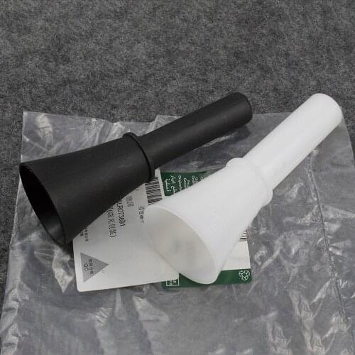 LR073691 Refueling Funnel For Range Rover LR3 LR4 Discovery 3/4 Range Rover Sport Diesel Version Refueling Gun Nozzle Converter