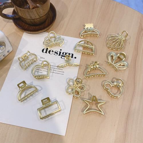 Korean Style Girl Hair Clips Metal Small Hollow Geometry Take A Bath Retro Hair Claws for Women Fashion Hair Accessories
