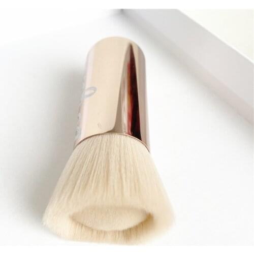 Beautiful Finish Foundation Brush - Concave Synthetic Foundation Beauty Makeup Brush