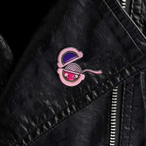 Cartoon Candy Brooch Pink Bubble Box image of Bubble Gum Enamel Pin Child Denim Jacket Badge Gift Childhood Memories Jewelry