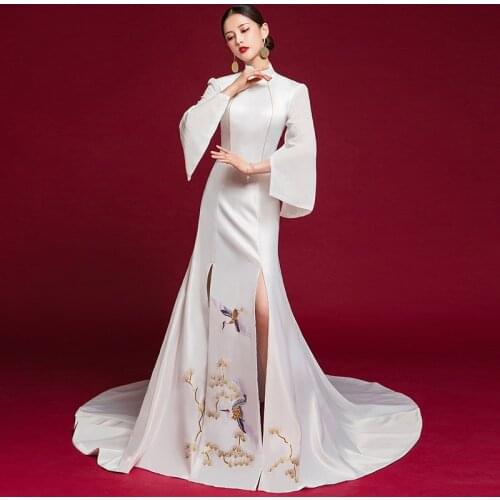 White Bell Sleeve Embroidery Cheongsam Elegant Dress Women Sexy Split Chinese Wedding Gown Oriental Costume Long Evening Dresses