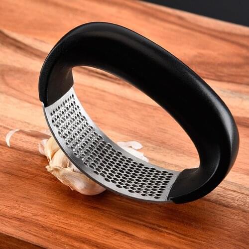 Garlic Press Rocker, Stainless Steel Mincer Crusher Professional Kitchen Gadgets Chopper with Ergonomic Handle