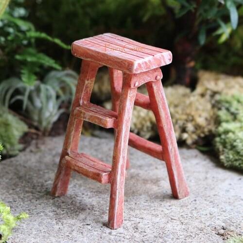FairyCome Miniature Step Ladder Resin Wood-look Step Stool Ladder Fairy Garden Gnome Gardening Tools Furniture Decor Accessories