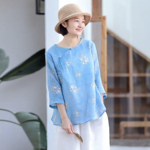 Johnature 2021 Summer New Loose Retro Fashion Floral Print O-neck Plate Buckle Shirt Simple Comfortable All-match Women Tops