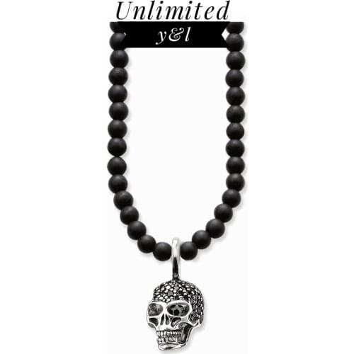 Black Obsidian Beads Necklaces Skull Pendant Necklaces for Women and Men Punk Style Skeleton Fashion Jewelry Gift
