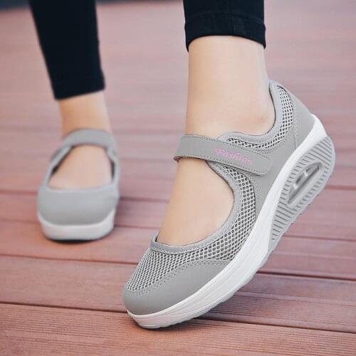 Big Size Summer Sneakers Woman Running Shoes Woman High Platform Sports Shoes Women Sport Shoes 2020 Gray Jogging Trainers B-545