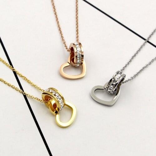 New Peach Heart Shuanghuan Crystal Short Necklace Female Models Fashion Heart Buckle Ultra-Flash Titanium Steel Necklace Jewelry