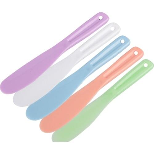 1PCs Mini Cosmetic Spatula Disposable Curved Scoop Makeup Mask Cream Spoon Eye Cream Waxing Stick Make Up Face Beauty Tool Kits