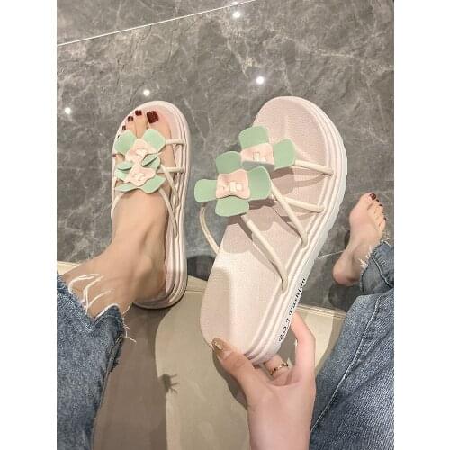 Beach shoes womens slippers summer new cute wind flowers color matching thick-soled casual slippers non-slip wear-resistant