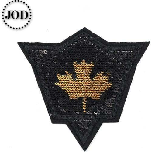 JOD Size:7x7cm Sequined Brand Embroidered Patch Clothes Decorations Applique Sewing Maple Leaf Iron on Patches for Clothing @20