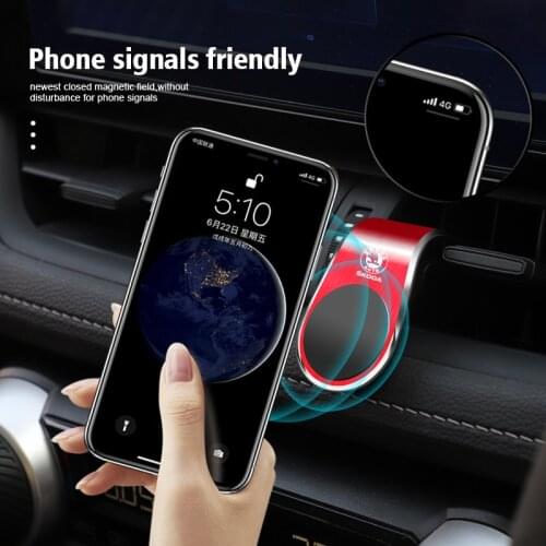 1Pcs Universal Magnetic Car Phone Holder For Skoda Octavia Superb Kodiaq Karoq Scala Rapid Fabia Kamiq
