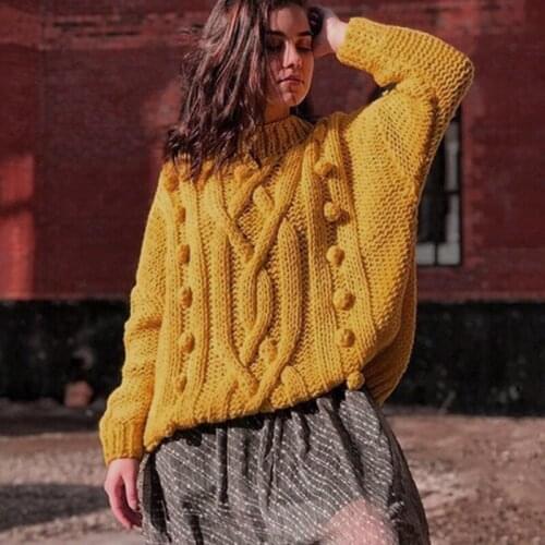 Autumn and Winter Super Fire New Fashion Elegant Temperament Personality Turtleneck Sweater Womens Loose Knitted Shirt Womens