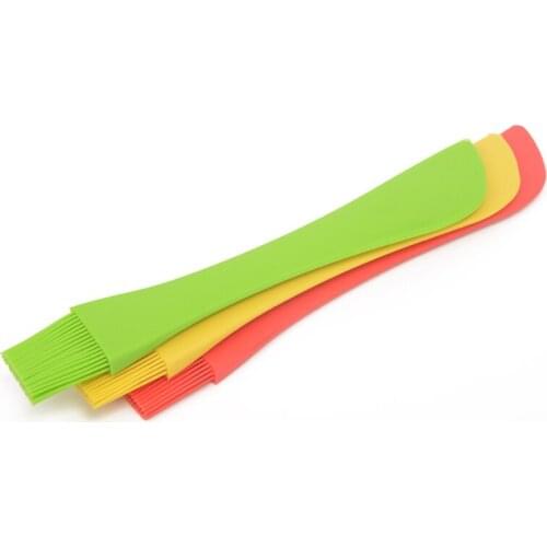 Multifunction Cream Cake Scraper Butter Spatula Mixing Batter Scraper Brush Silicone Baking Tools Random Color E972
