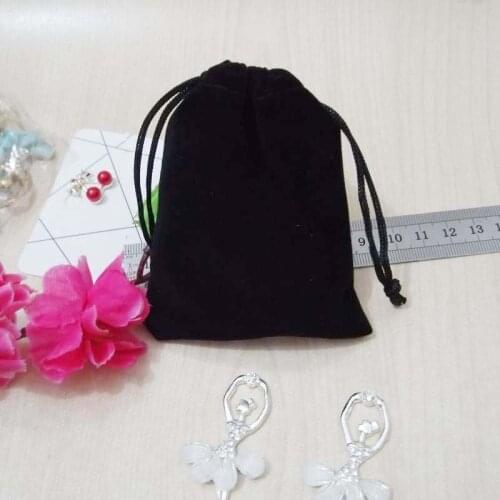 100 pcs/Lot 9 Size Black Jewelry Velvet Gift Bags For Jewelry Cosmetic Packaging Bags 2018 New Velvet Drawstring Bags Wholesale