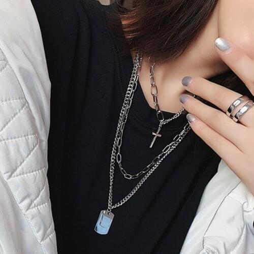 2019 Fashion Personality Hip Hop Jewelry Long Section Multi Layer Cross Necklace New Metal Clavicle Chain Female Holiday Gift