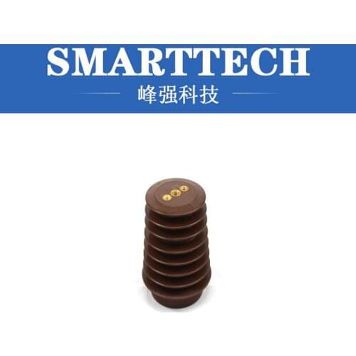 Custom plastic injection molding products making bolts