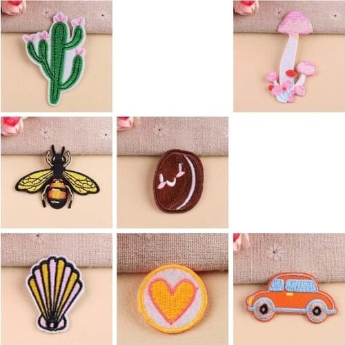 Cactus Plant Patch for Clothing Iron on Embroidered Sew Applique Cute Bee Cake Patch Fabric Badge Garment DIY Apparel Accessory