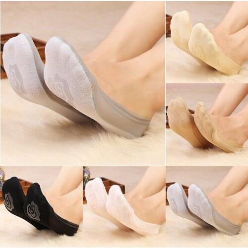 Fashion Ice Silk Cotton Bottom Invisible Socks Rose Silicone Non-slip Boat Socks 1 pair Soft Shallow Mouth Socks Women Summer