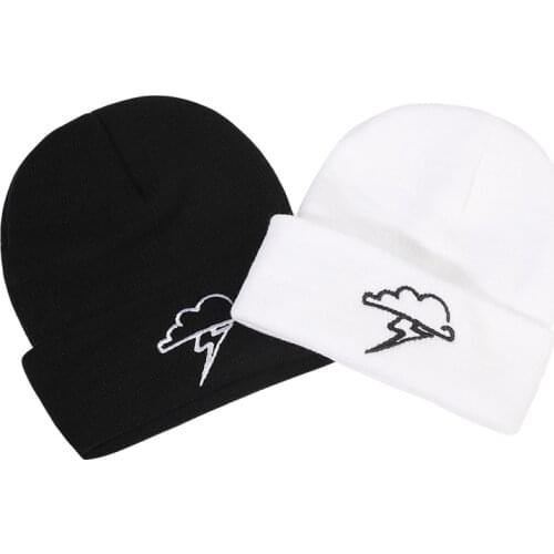 2021 new knitted hats mens hats womens hats winter hats lightweight stretch short hat outdoor warm hat unisex cute embroidery