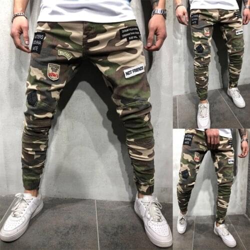 2021 Season Mens New Camouflage Small Foot Jeans Fashion Slim Pocket Paste Leather Personality Stamp Mens Jeans Pencil Pants