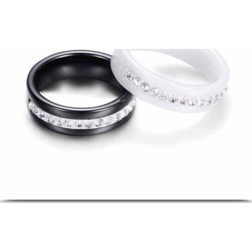 2021 Fine Jewelry Ceramic ring Crystal from Swarovskis Black and white personality single row inlaid zircon jewelry Fit Lovers