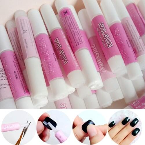Soumissionner Nail Adhesives