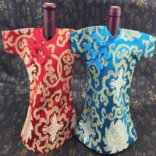 5pcs Classic Cheongsam Chinese Silk Brocade Bag for Wine Bottle Cover Pouches High End Packaging Wedding Party Favor for guests