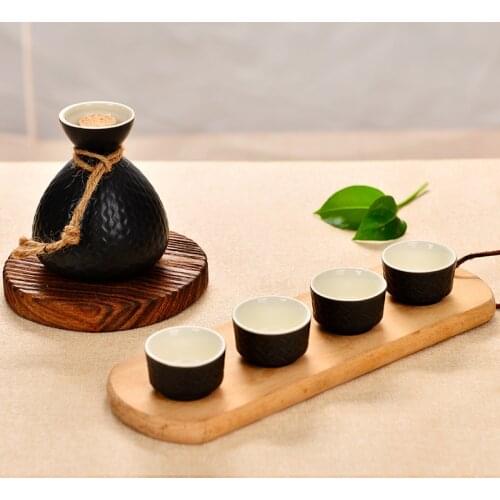 Wineware Japanese Sake Wine Set Ceramic Small White Wine Pot Cup Household Traditional Wine Separator Wineware
