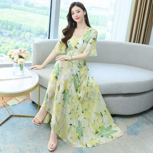 French Design Dress Female Summer 2021 New Temperament Slim V-Neck Flare Sleeve Printing Big Swing Chiffon Dress Elegant zh1163